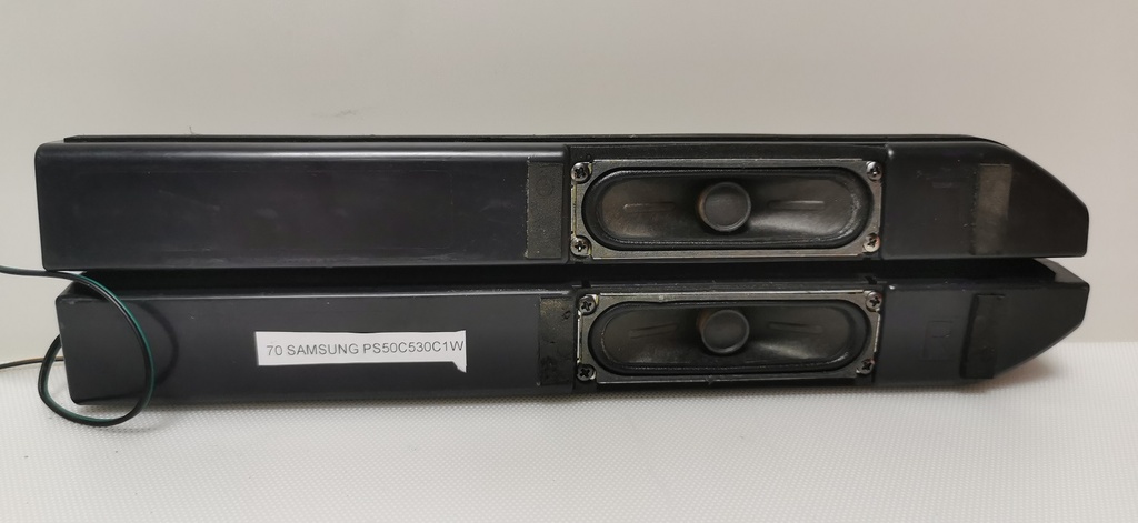 SAMSUNG PS50C530C1W 2 X – Haut-parleurs