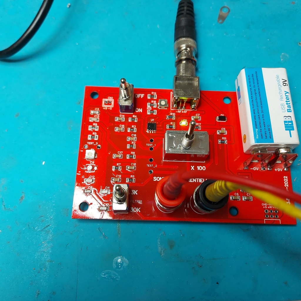 Sonde Différentielle Haute Tension électronique pour oscilloscope de Jacques Audet Semi-Kit à monter soi-même SANS BOÎTE