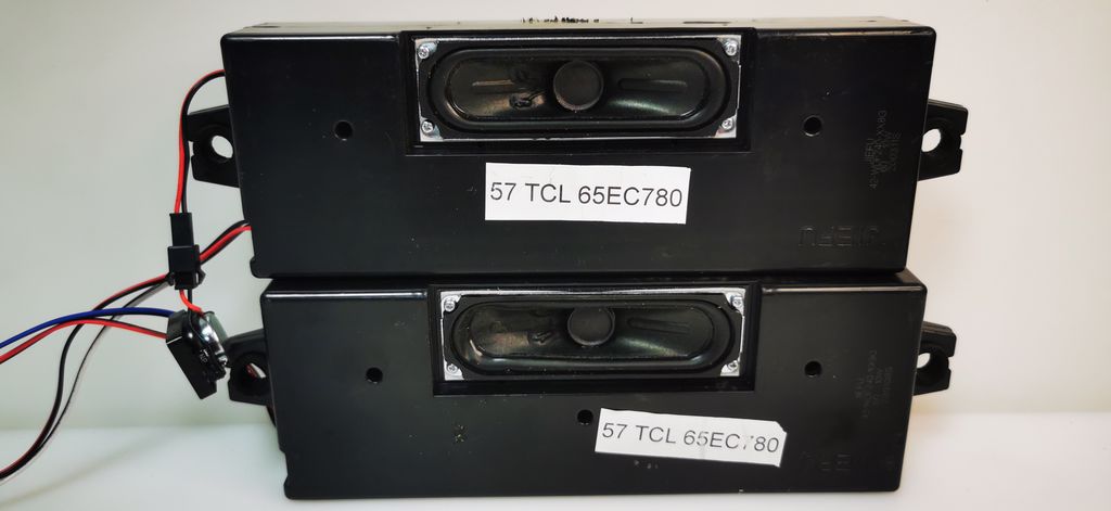 TCL 65EC780 – Paire de haut-parleurs