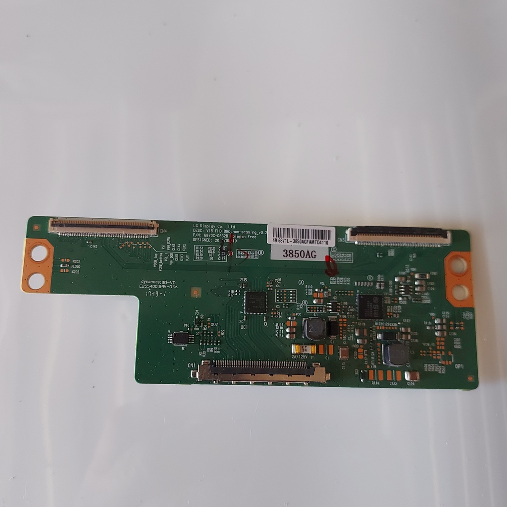 Pièce pour tv CARTE T-CON 6870C-0532B