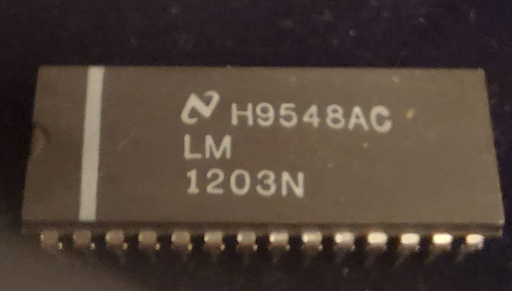 Circuit intégré LM1203N. RGB VIDEO AMP. 12 V 70 MHz. Boîtier: DIP-28