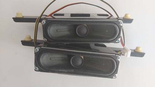 [24--] SAMSUNG UE58J5200AW – Haut-parleurs
