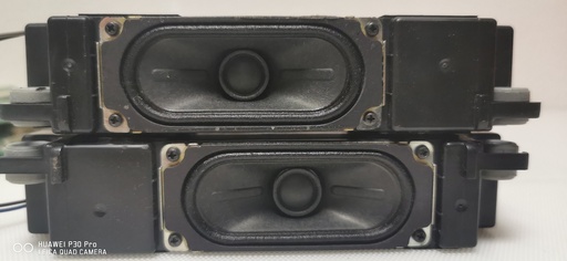 LG 50LN5400 – Paire de haut-parleurs